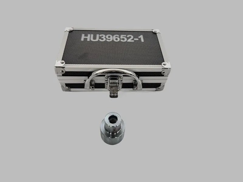 Hu39652-1 — P/N EXTRACTOR FUEL SPRAY NOZZLE — image 1